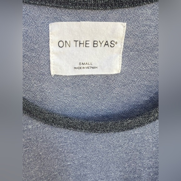 On the byas tank - Picture 4 of 4